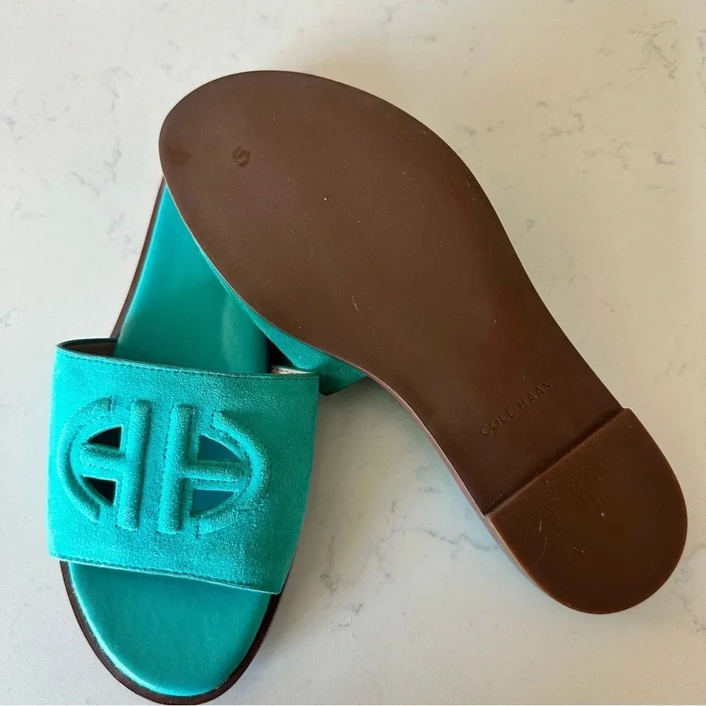 Cole Haan Flynn Logo Slide Sandal in turquoise size: 5